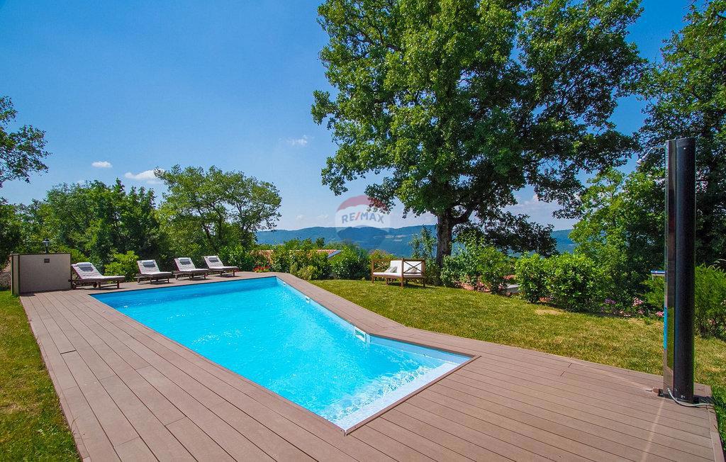 ISTRIA, PINGUENTE - Casa vacanze in collina