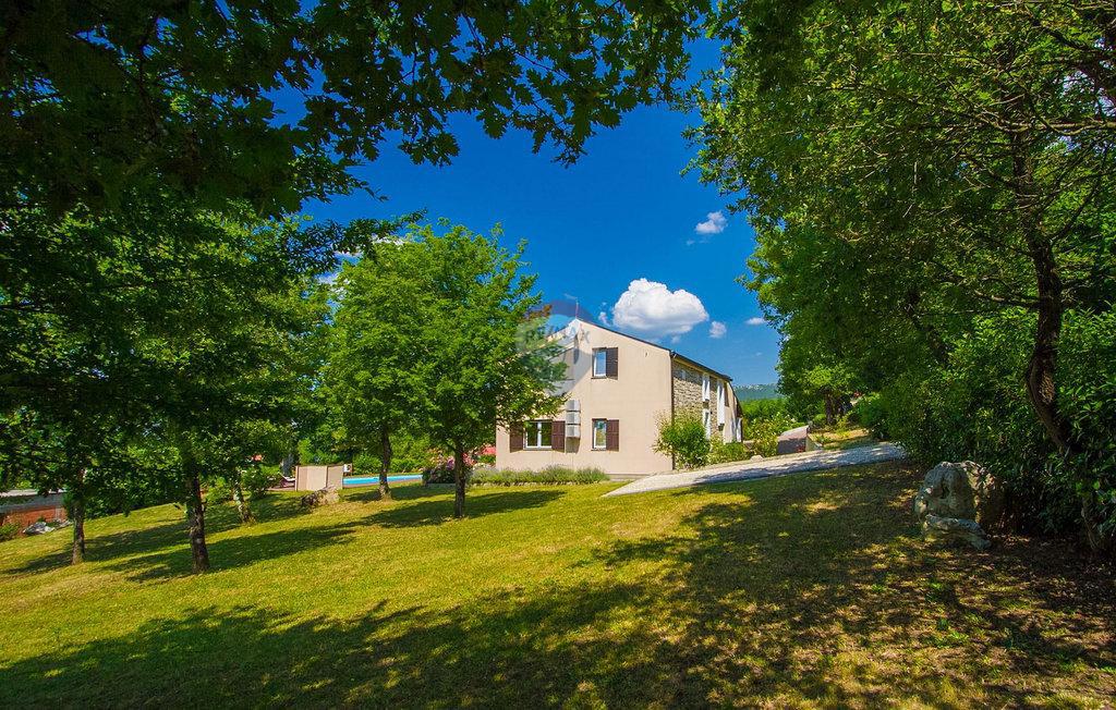 ISTRIA, PINGUENTE - Casa vacanze in collina