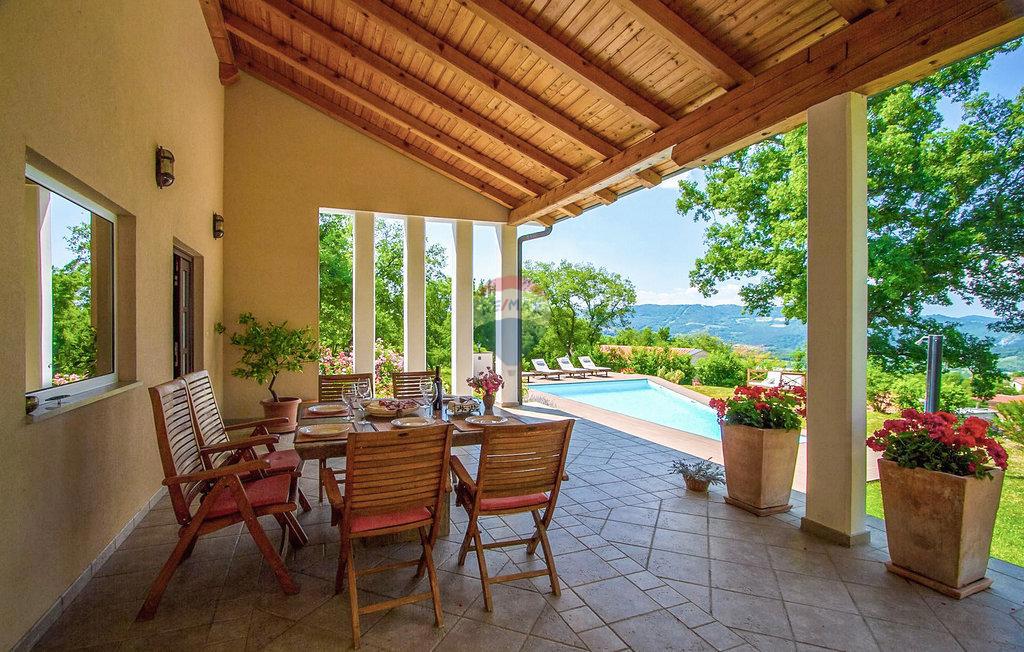 ISTRIA, PINGUENTE - Casa vacanze in collina