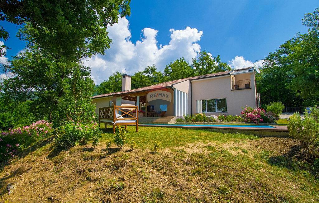 ISTRIA, PINGUENTE - Casa vacanze in collina