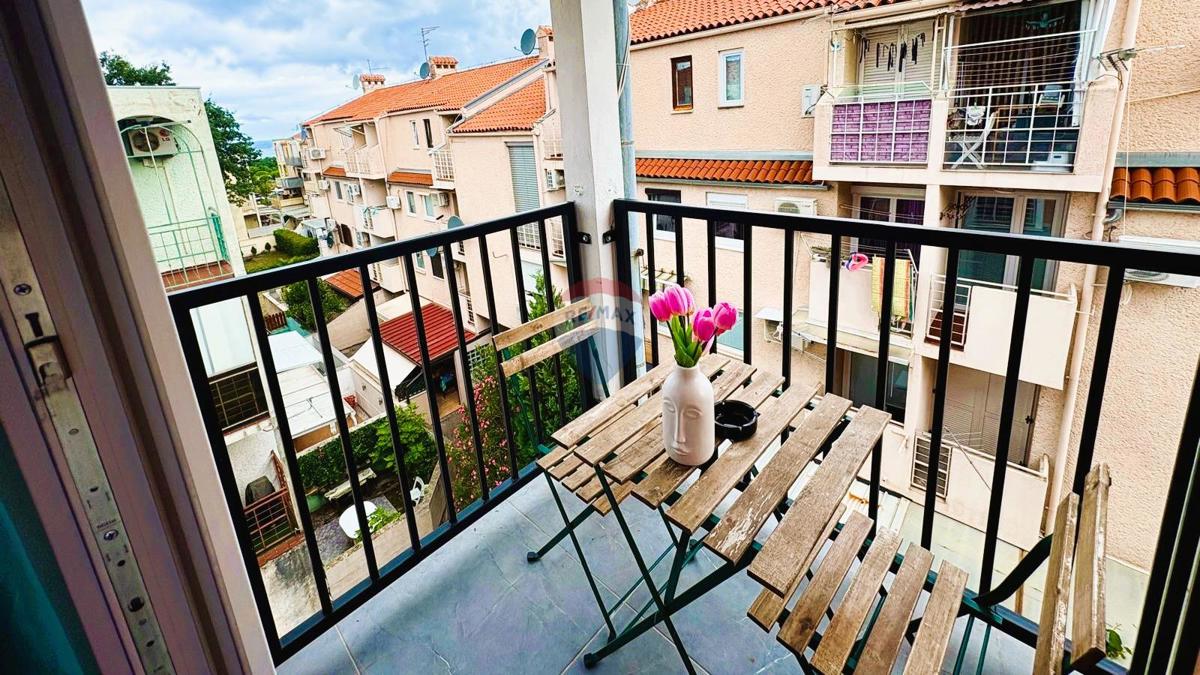 Appartamento con una camera da letto vicino al mare, Novigrad