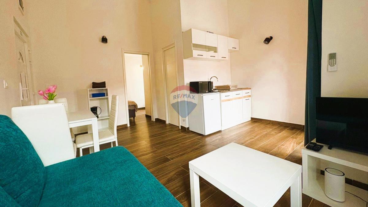 Appartamento con una camera da letto vicino al mare, Novigrad