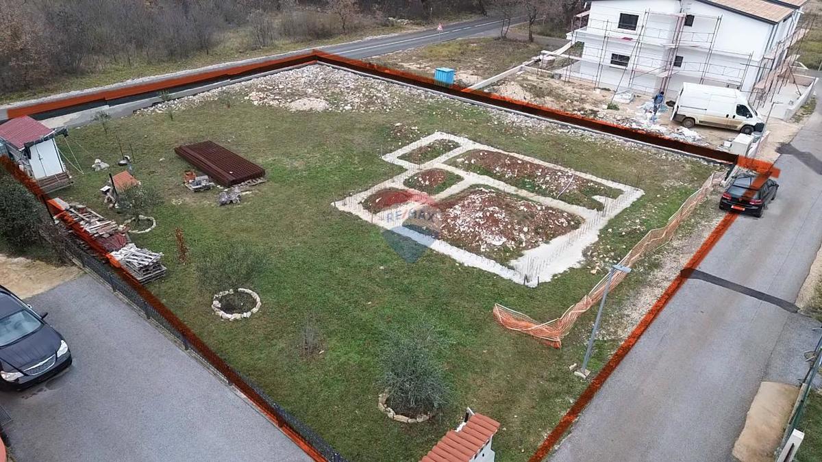 Terreno edificabile Momjan, Buje, 976m2