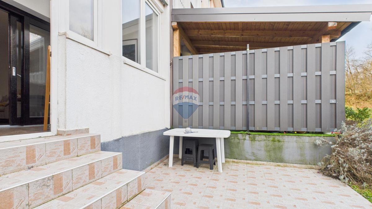 Appartamento Sesvetska sela, Sesvete, 91,06m2