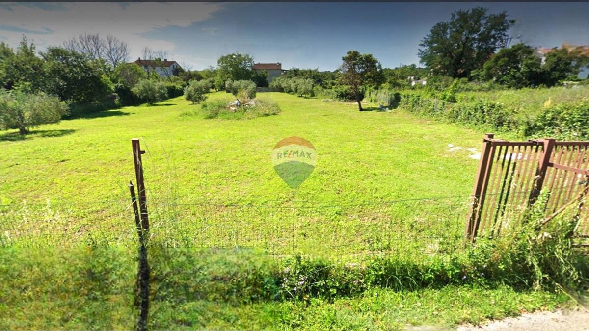 Terreno edificabile Umag, 1.000m2