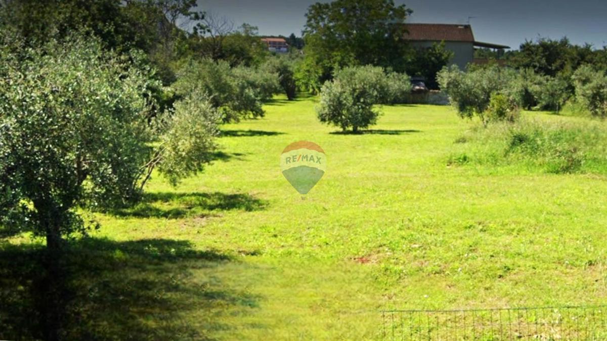 Terreno edificabile Umag, 1.000m2