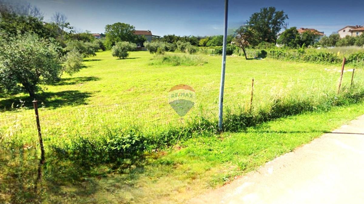 Terreno edificabile Umag, 1.000m2