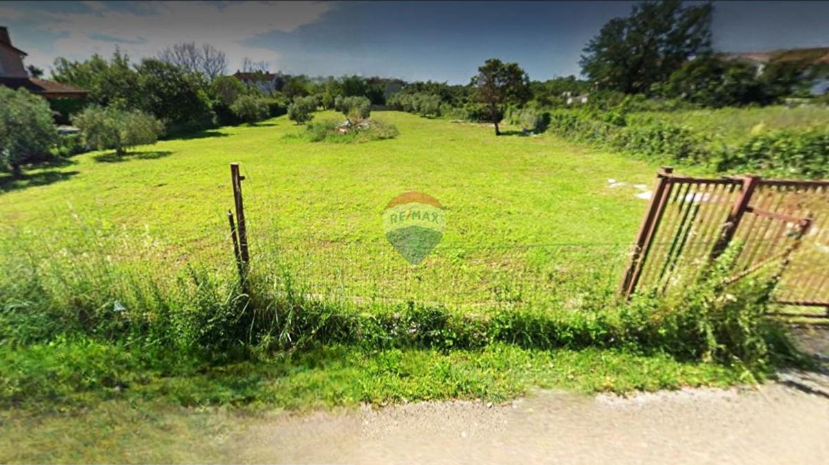 Terreno edificabile Umag, 1.000m2