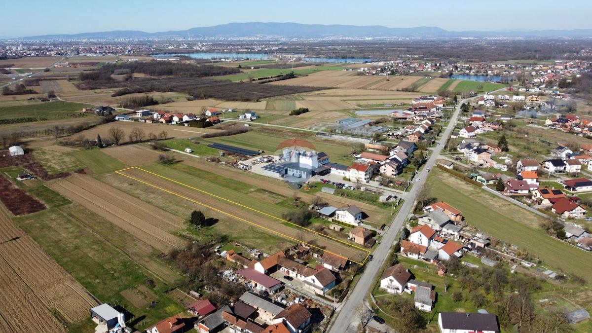 Terreno edificabile Staro Čiće, Velika Gorica - Okolica, 2.942m2