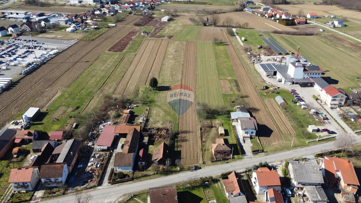 Terreno edificabile Staro Čiće, Velika Gorica - Okolica, 2.942m2