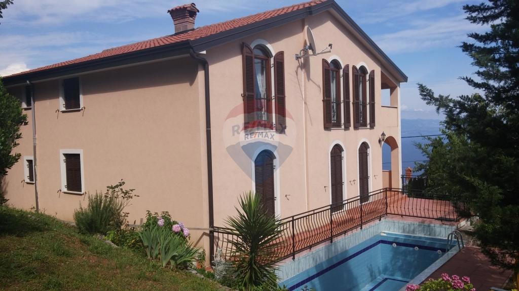 Casa Poljane, Opatija - Okolica, 332m2