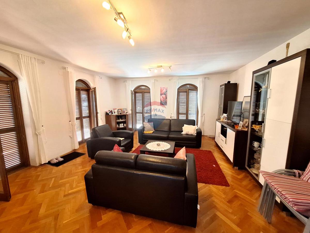 Casa Poljane, Opatija - Okolica, 332m2