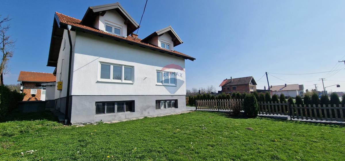 Casa Popovača, 243m2