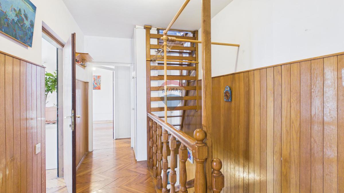 Casa Centar, Velika Gorica, 224,92m2