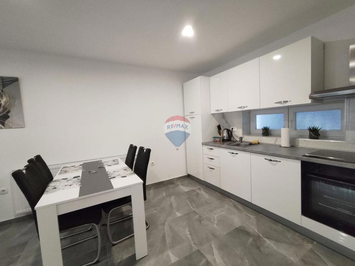 Casa Ogulin, 2.023m2