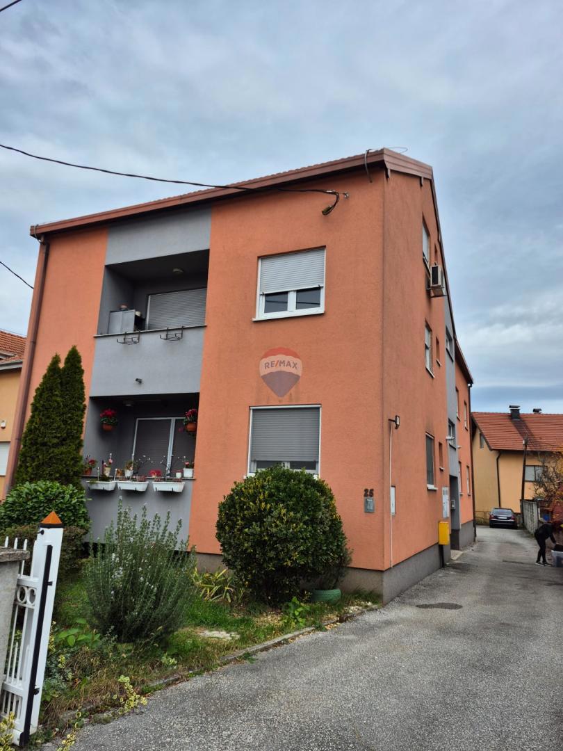 Appartamento Centar, Velika Gorica, 100m2