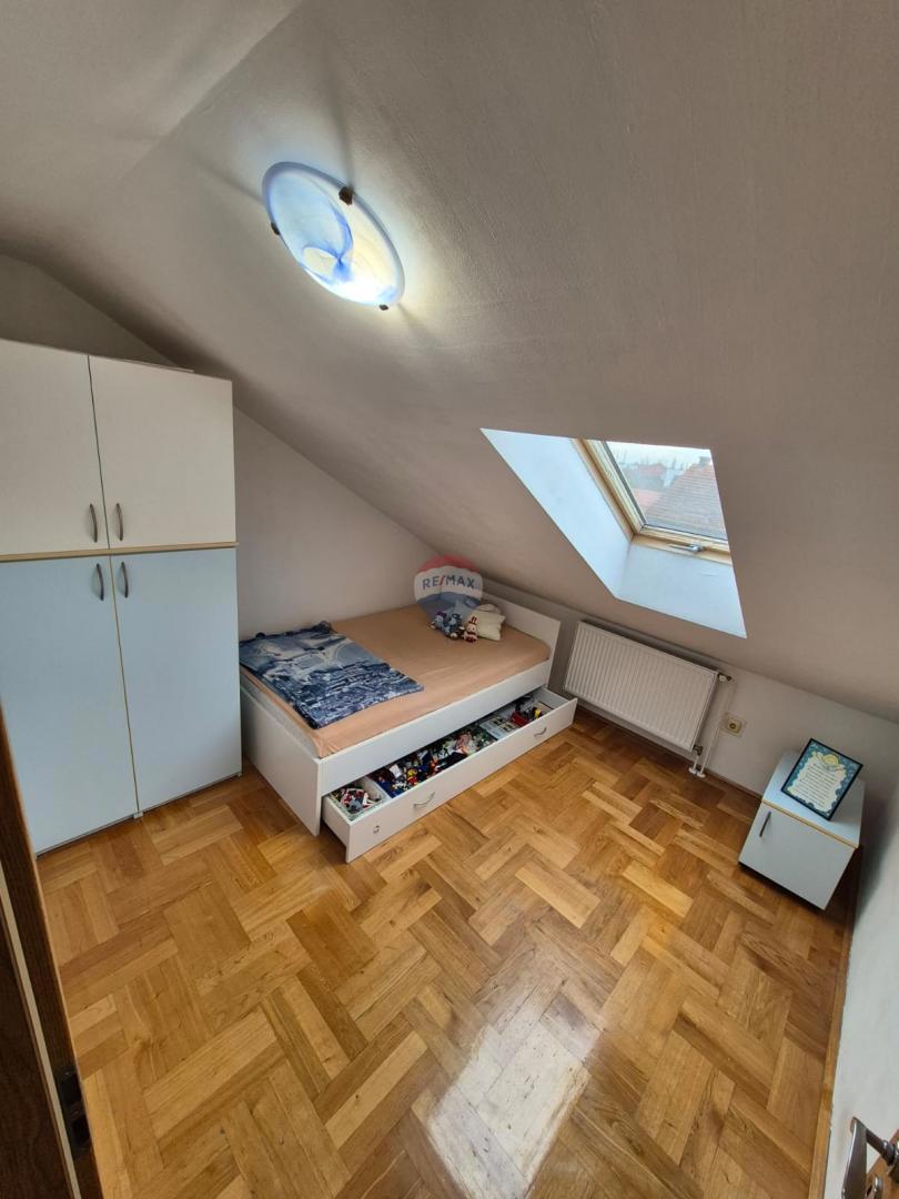 Appartamento Centar, Velika Gorica, 100m2