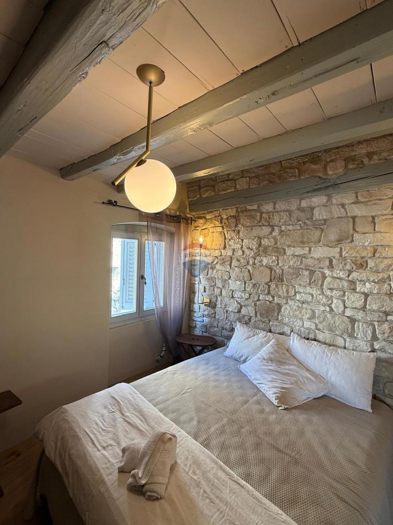 Istria- Rovigno - Appartamento ristrutturato con vista mare