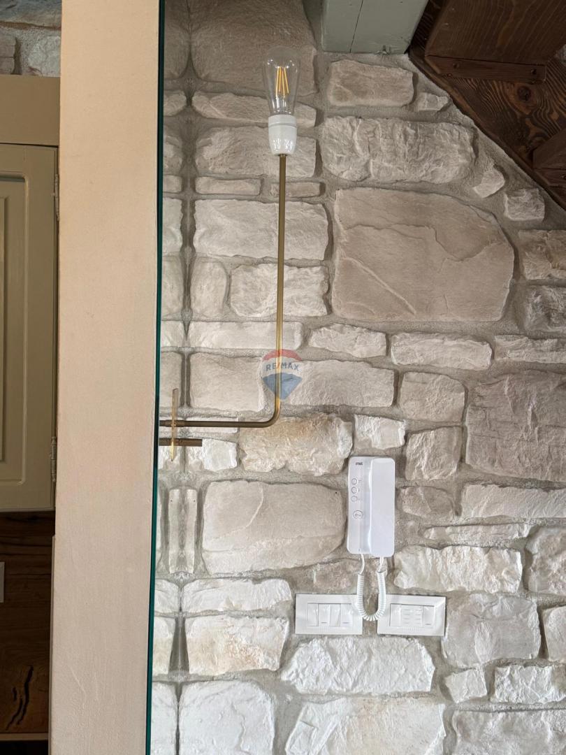 Istria- Rovigno - Appartamento ristrutturato con vista mare