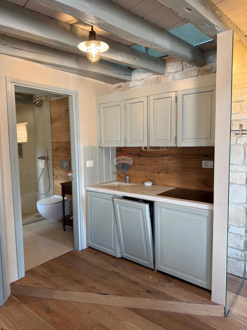 Istria- Rovigno - Appartamento ristrutturato con vista mare