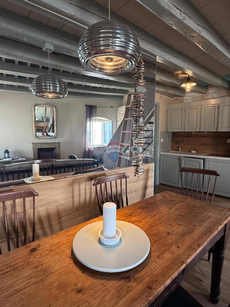 Istria- Rovigno - Appartamento ristrutturato con vista mare