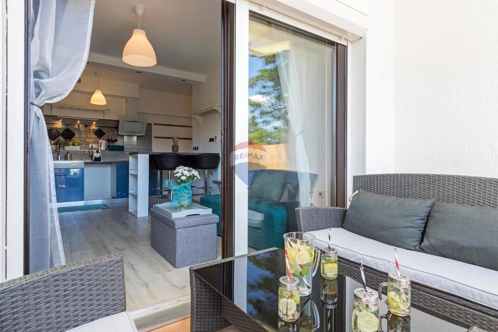 Istria, Pola- 3 unità, giardino, 3 posti auto, ristrutturato,124,07 m2