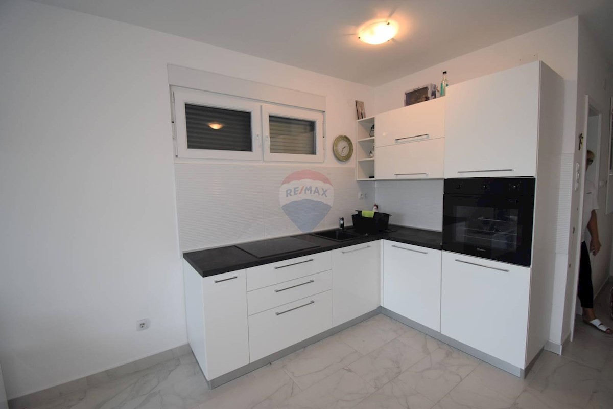 Appartamento Povile, Novi Vinodolski, 115,56m2