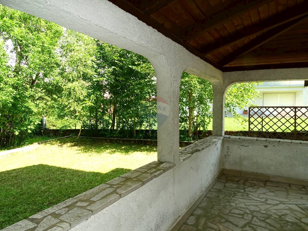 Villa Singola/Casa Vacanza Fužine, 520m2