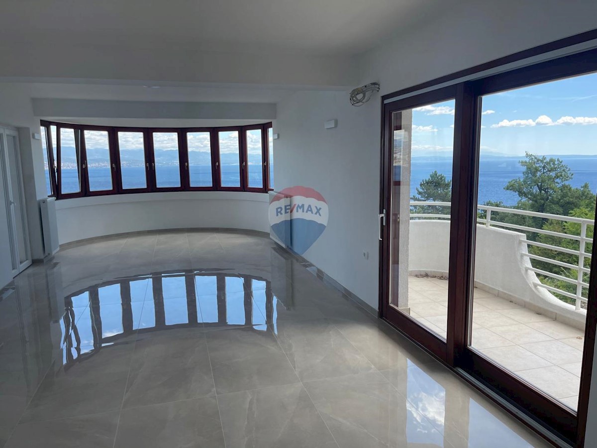 Villa Singola/Casa Vacanza Opatija - Centar, Opatija, 604m2