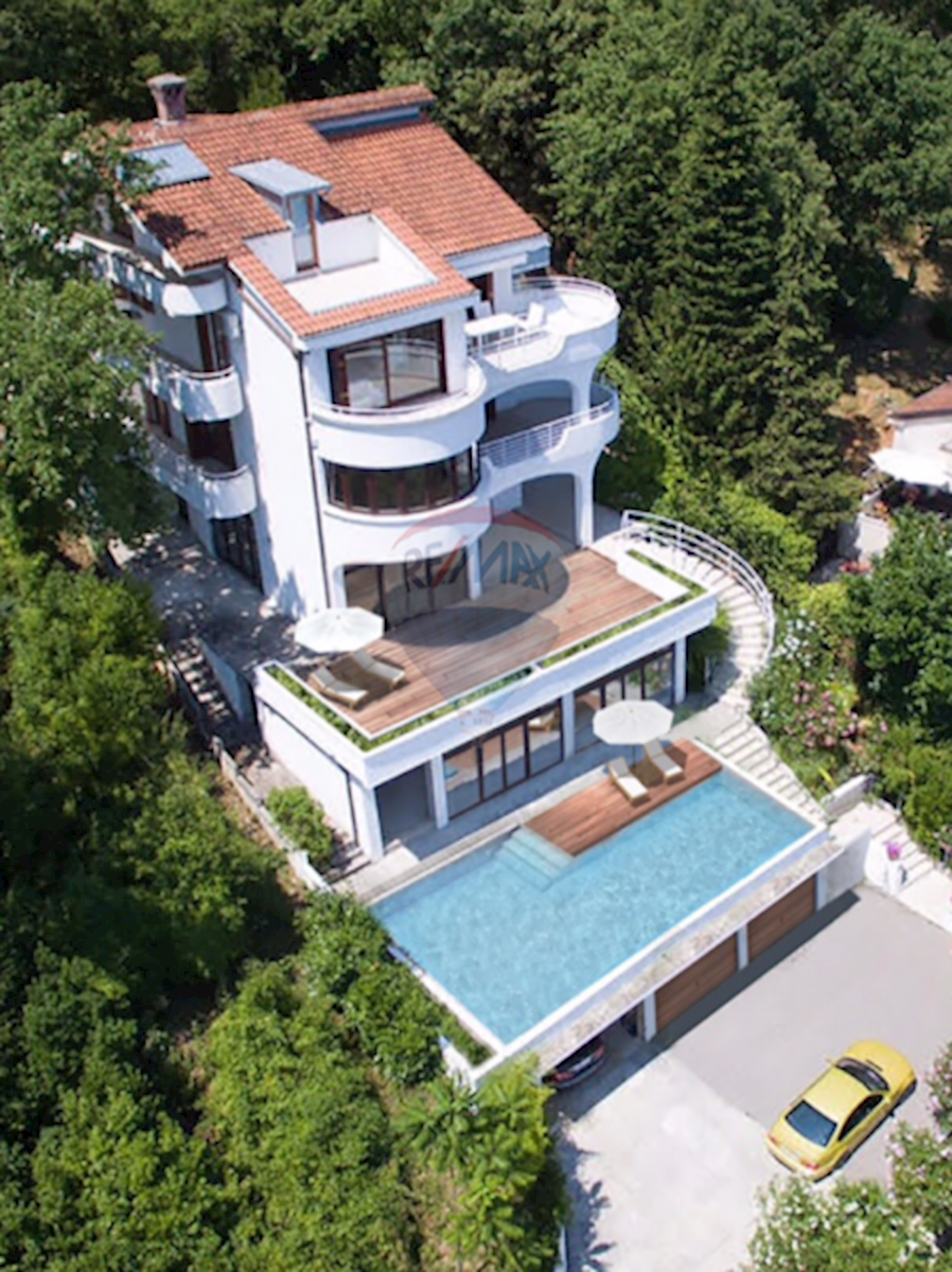 Villa Singola/Casa Vacanza Opatija - Centar, Opatija, 604m2