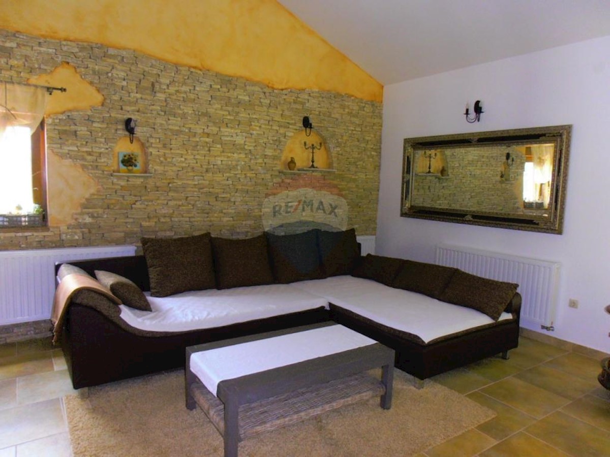 Villa Singola/Casa Vacanza Fužine, 280m2