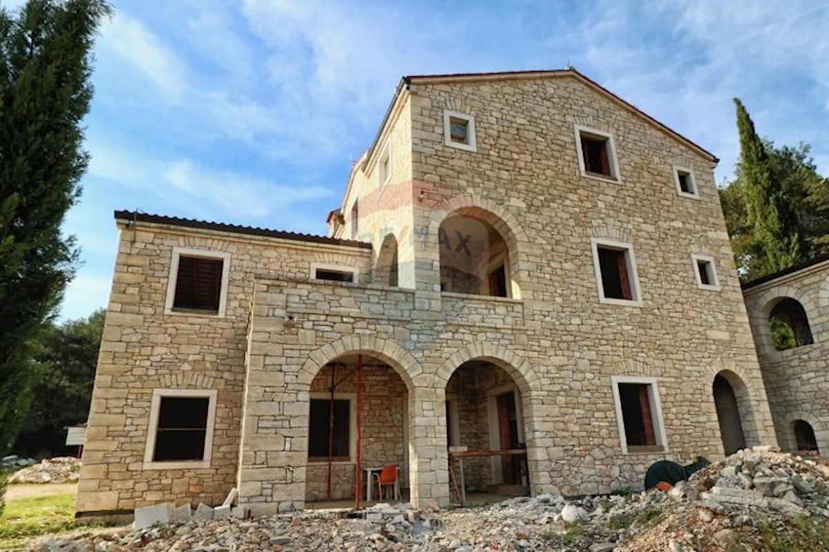 Villa Singola/Casa Vacanza Sošići, Kanfanar, 850m2