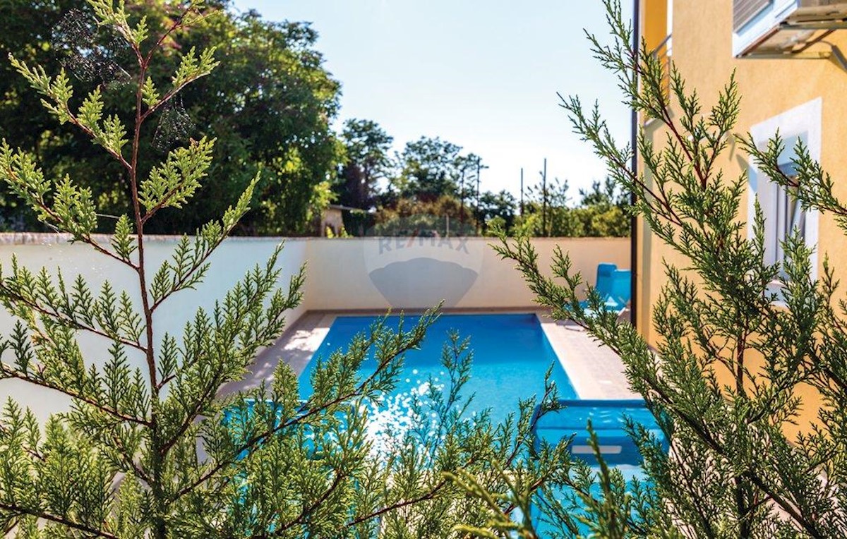 Villa Singola/Casa Vacanza Perci, Poreč, 207m2