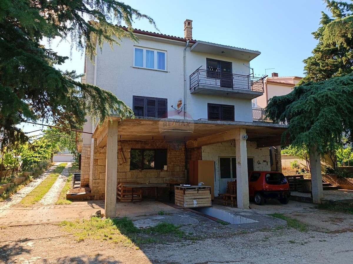 Casa Veli vrh, Pula, 450m2