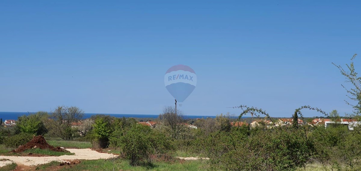 Terreno edificabile Poreč, 658m2