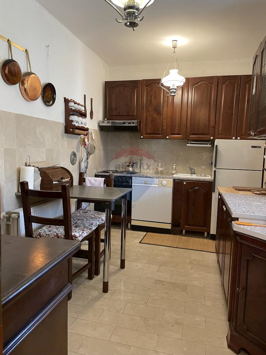 Casa Šijana, Pula, 225m2