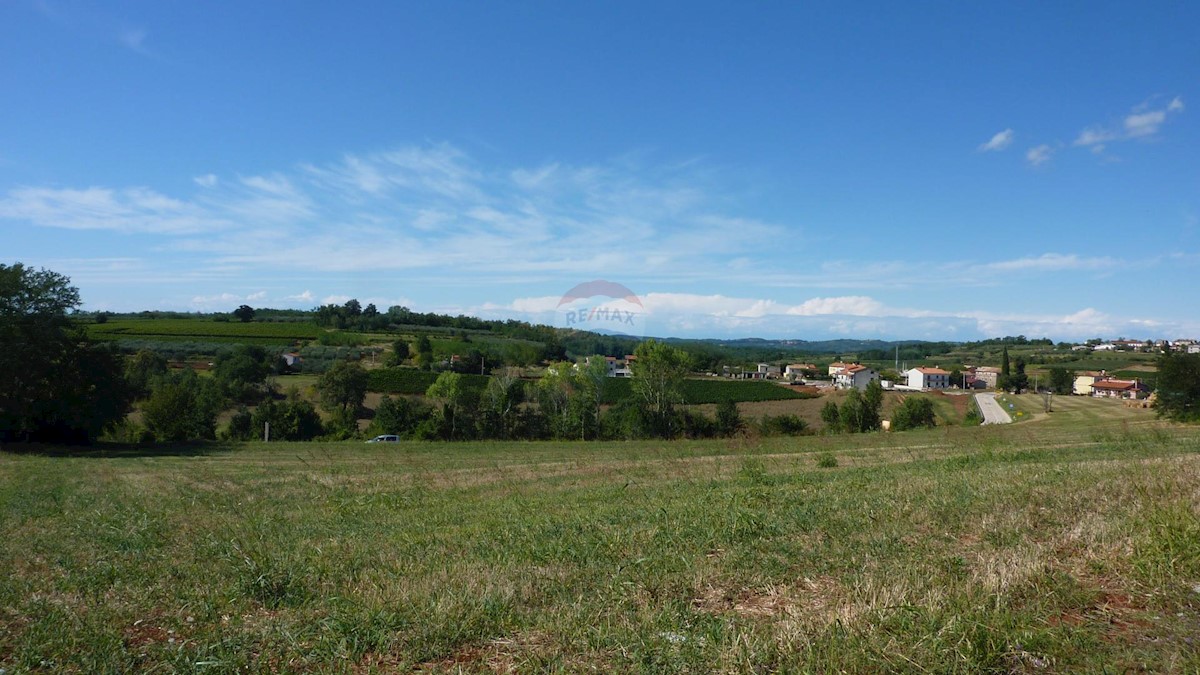 Terreno edificabile Mekiši kod Vižinade, Vižinada, 755m2