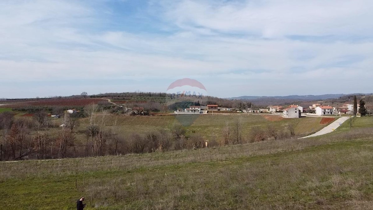 Terreno edificabile Mekiši kod Vižinade, Vižinada, 755m2