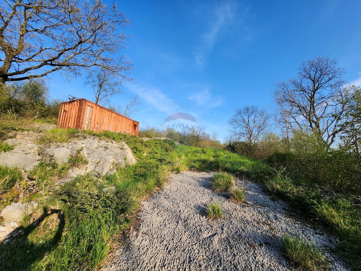Terreno edificabile Cernik, Čavle, 3.136m2