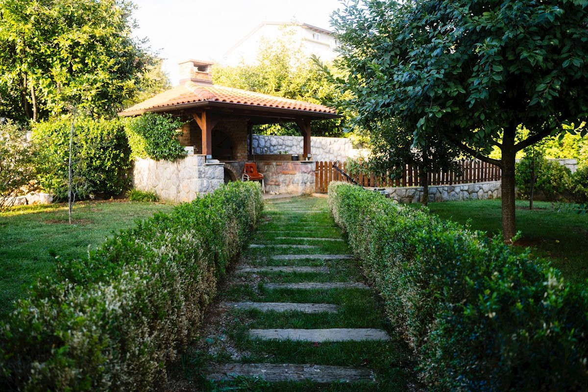 Casa Marinići, Viškovo, 270m2