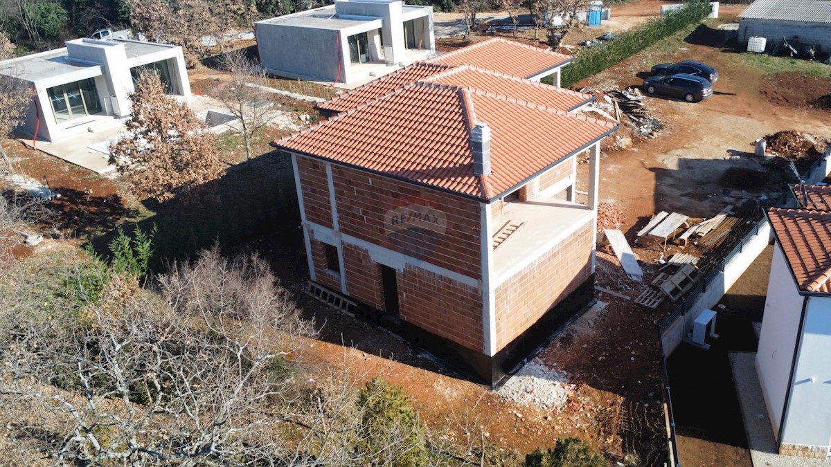 Casa Kaštelir, Kaštelir-Labinci, 176m2