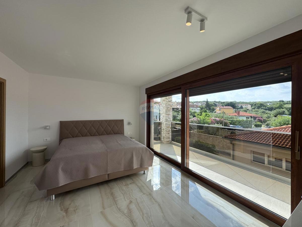 Casa Malinska, Malinska-Dubašnica, 275m2