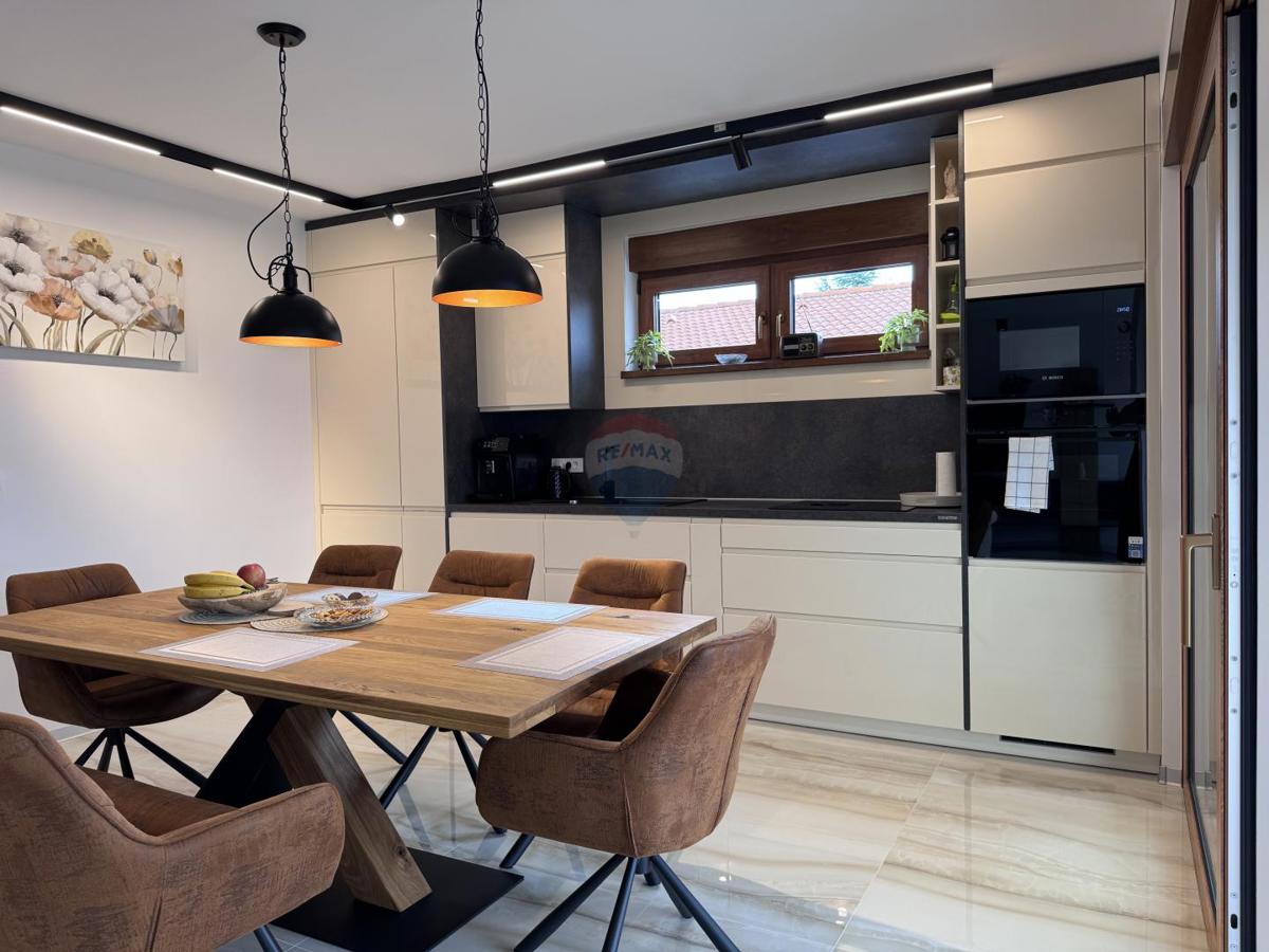 Casa Malinska, Malinska-Dubašnica, 275m2