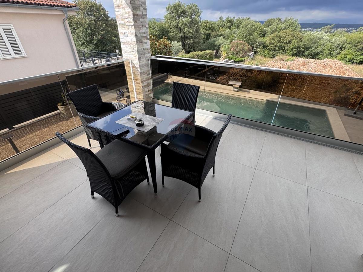 Casa Malinska, Malinska-Dubašnica, 275m2