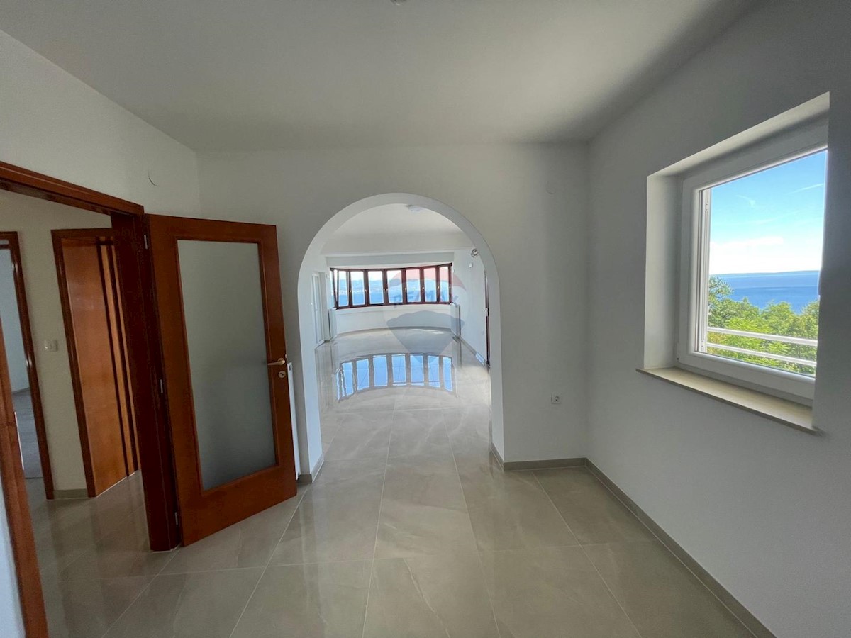 Appartamento Punta Kolova, Opatija, 150.000m2