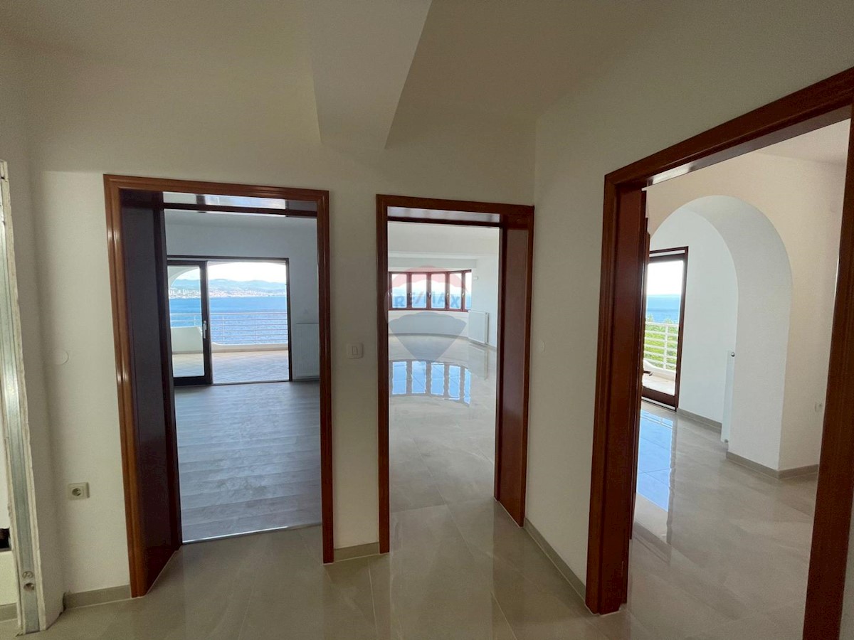 Appartamento Punta Kolova, Opatija, 150.000m2