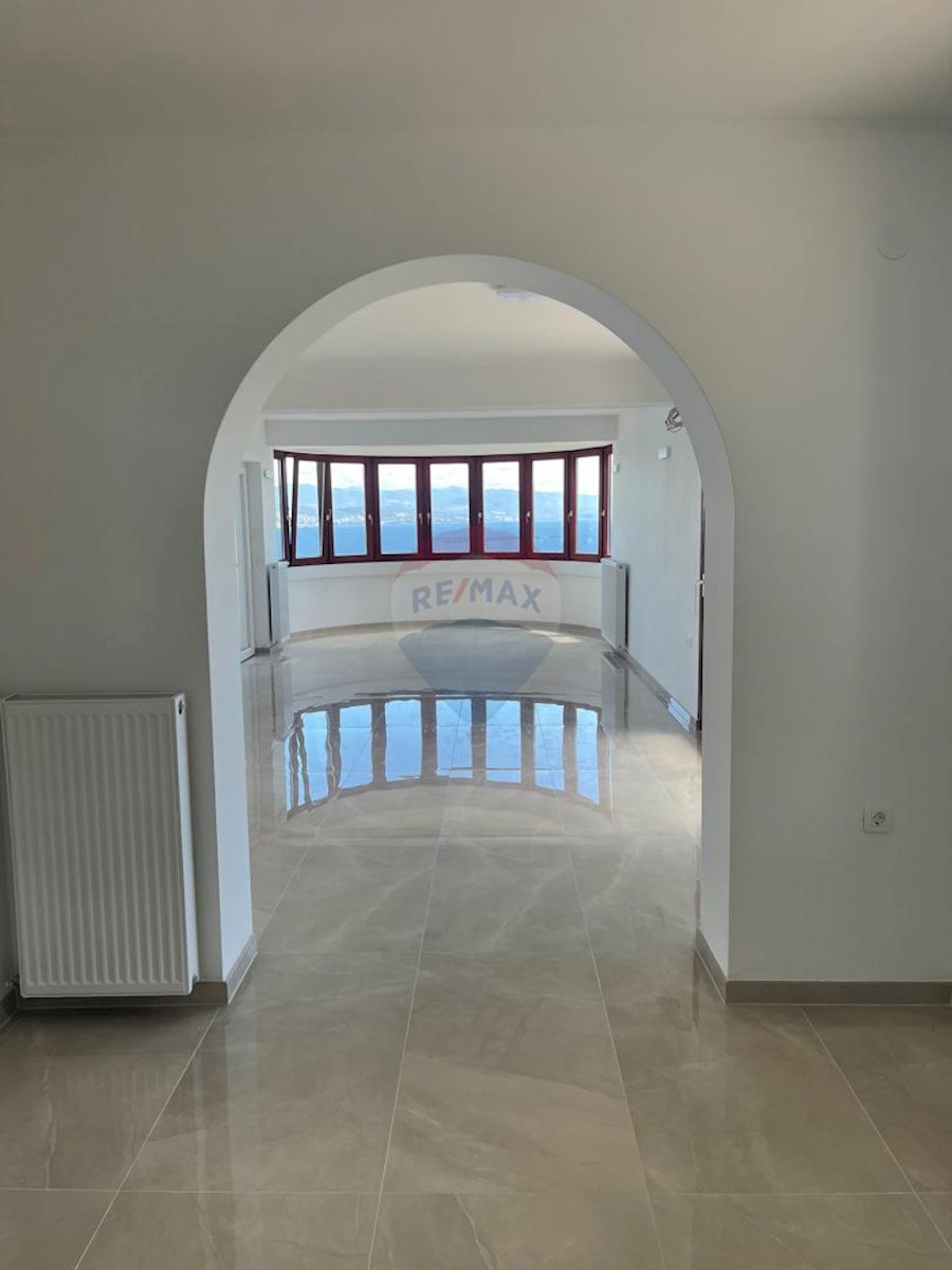 Appartamento Punta Kolova, Opatija, 150.000m2