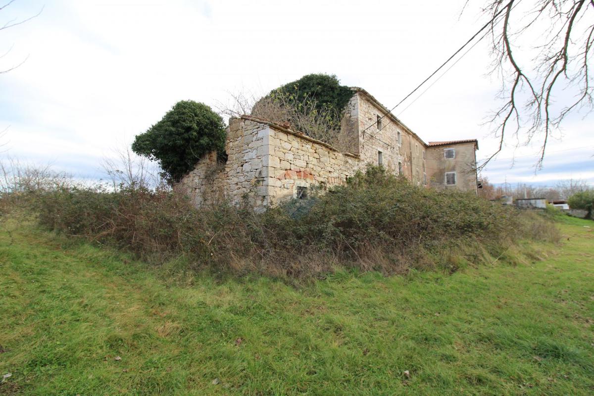 Casa Staniši, Vižinada, 330m2