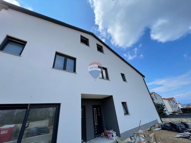 Casa Malinska, Malinska-Dubašnica, 165m2