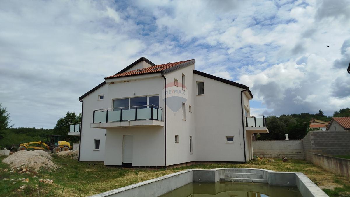 Casa Višnjan, 300m2